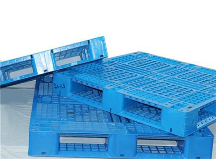 Three Factors Leading to Aging of Plastic Pallet